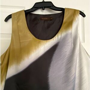 The LIMITED sleeveless dress, black, white, gold w/side zipper and ruching. EUC